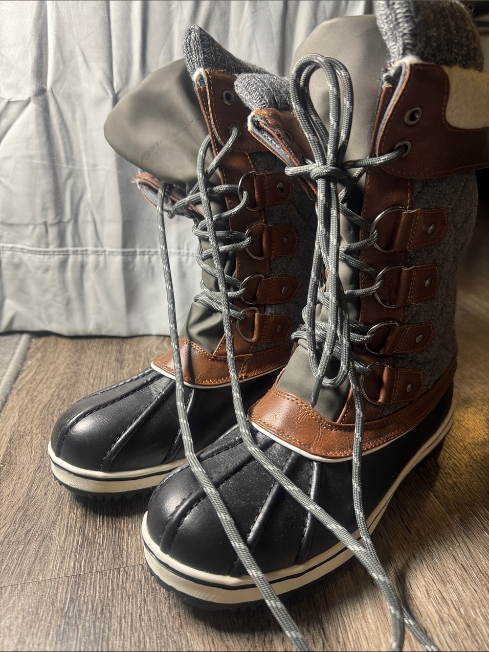 Insulated Grey Fleece-Lined Winter Boot (Monte_02)